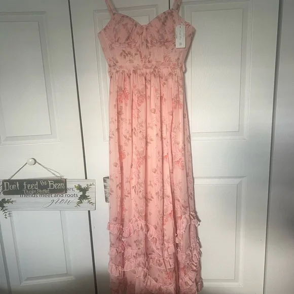 Floral Pink Maxi Dress - Picture 5 of 9